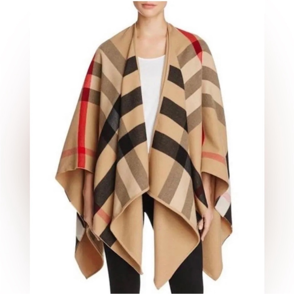 Burberry cape/ poncho